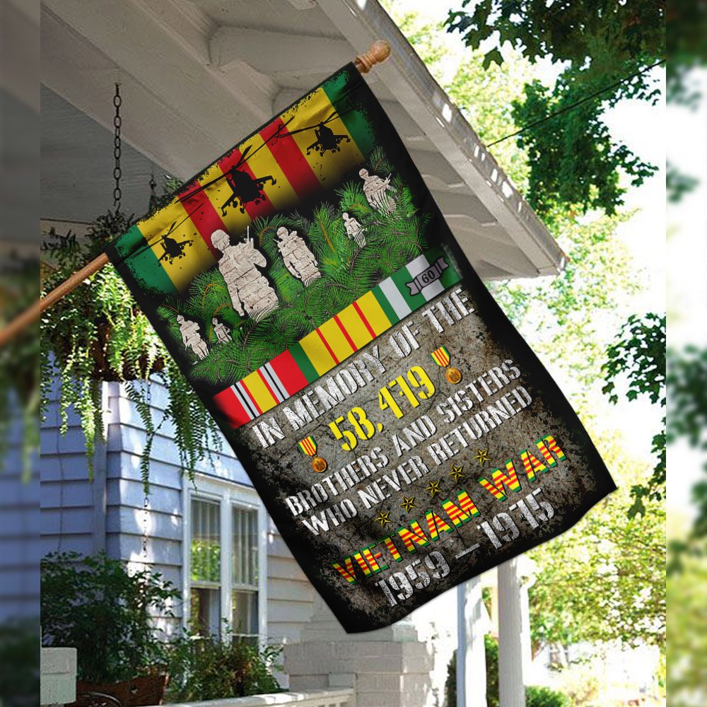 Vietnam Veterans. In Memory Of Brothers And Sisters Flag