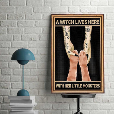 Prints Canvas Gift For Cat Lover A Witch Lives Here With Her Little Monster Birthday Gifts Vintage Home Wall Decor Canvas - Mostsuit