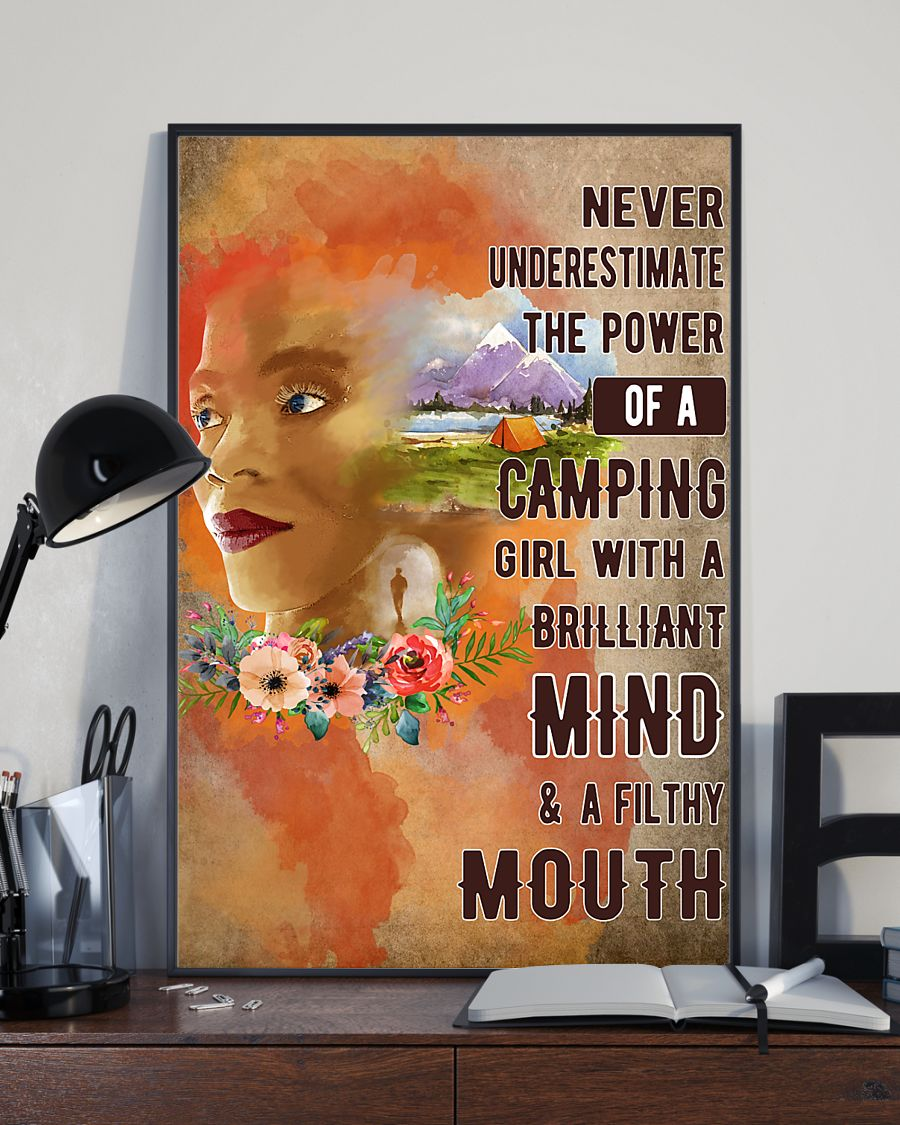 Camping Canvas Prints Never Underestimate The Power Of A Camping Girl Vintage Wall Art Gifts Vintage Home Wall Decor Canvas - Mostsuit